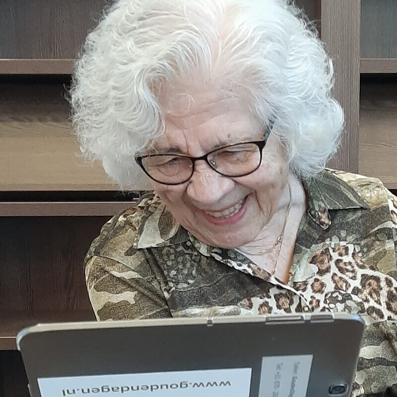 GOUDEN TABLET - beeldbellende oudere Vecht en IJssel